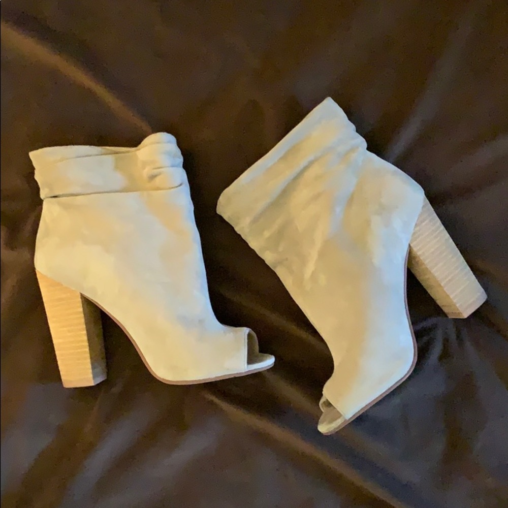 Open toe heels